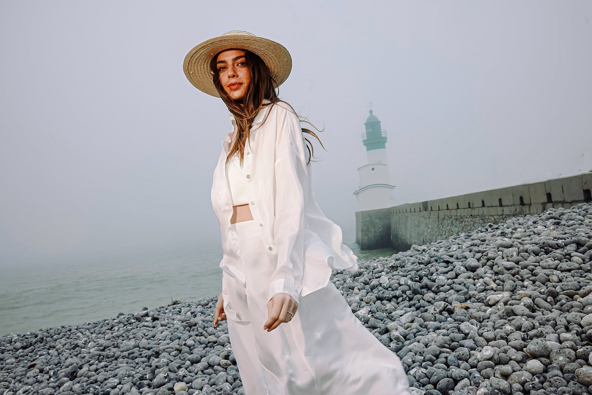 Chemise droite fluide en soie blanche