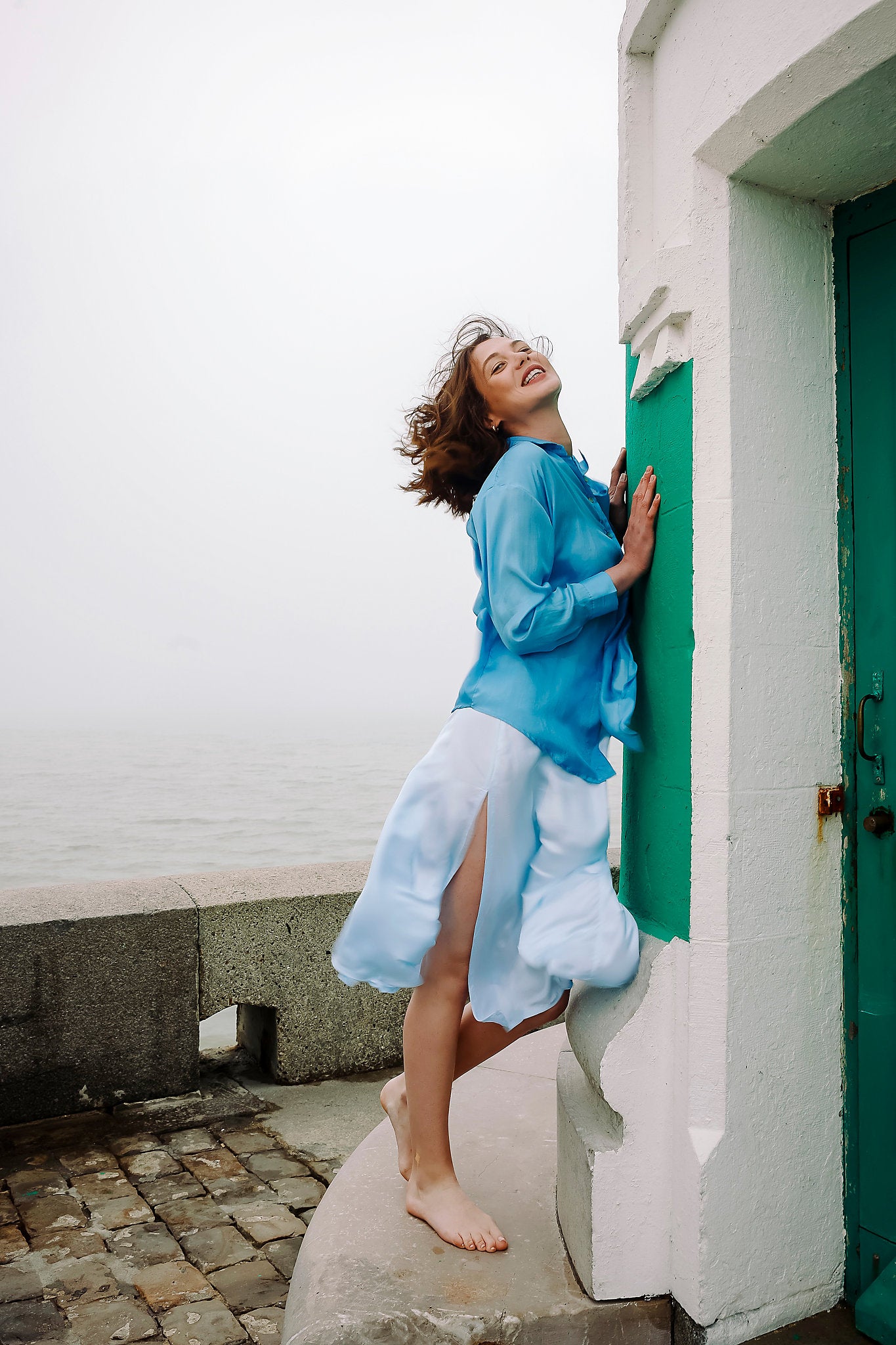 Chemise droite fluide en soie bleue