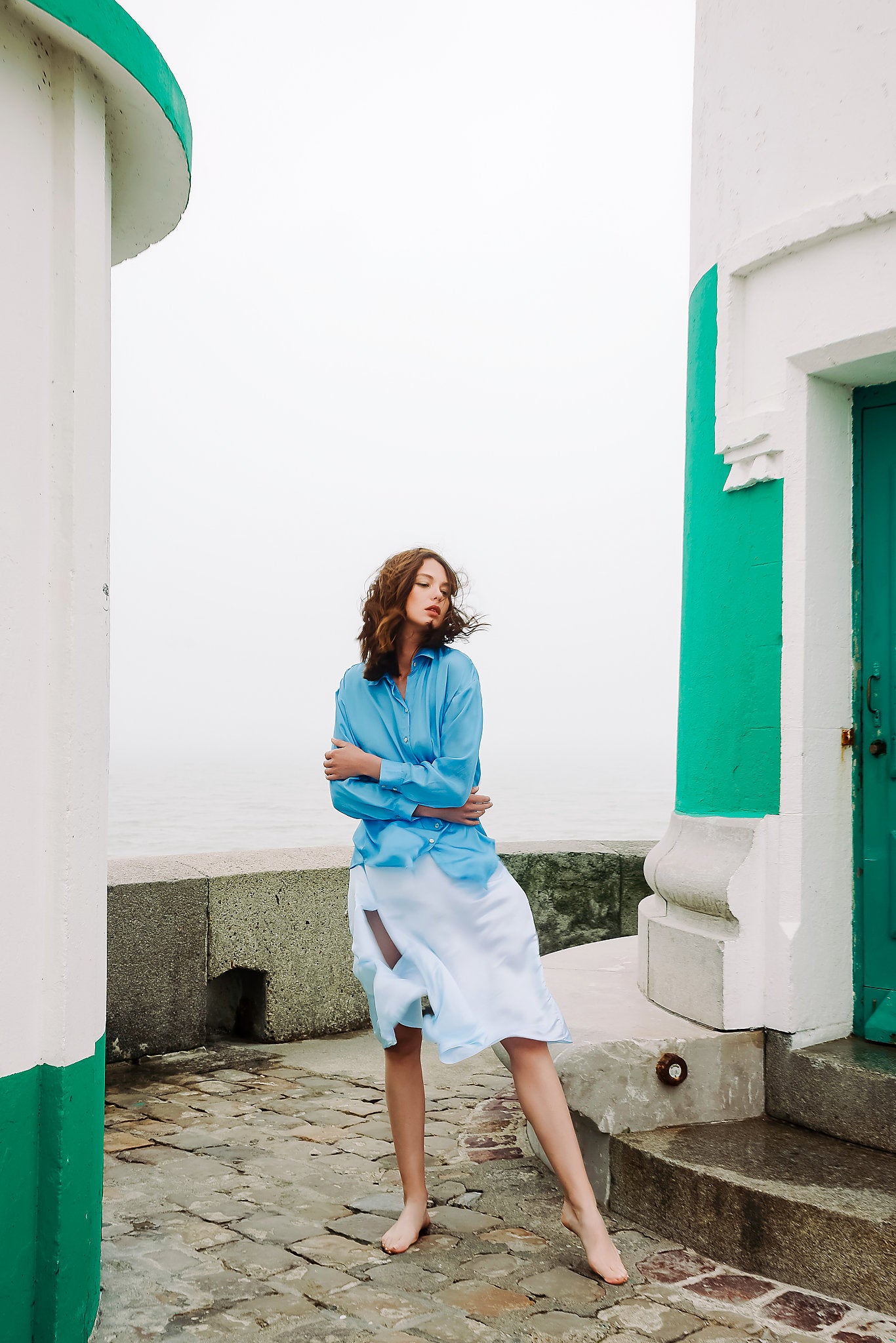 jupe fendue longueur midi couleur babyblue