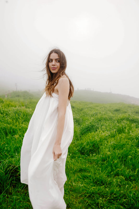 Robe d'été dos nu fluide légère en moussline de soie