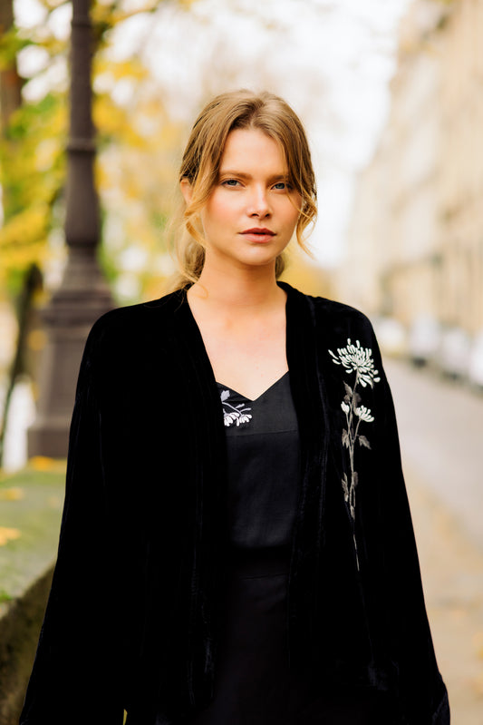 Veste Kimono velour de soie brodée main_Silk velvet kimono hand embroidered